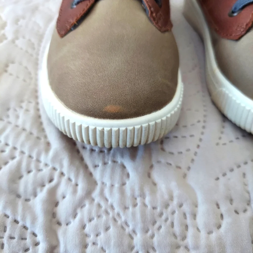 Carters tan Brown boys shoes Size 10